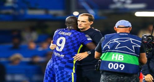توخيل: لوكاكو قد يشارك أساسيا أمام ليفربول بنهائي كأس الرابطة